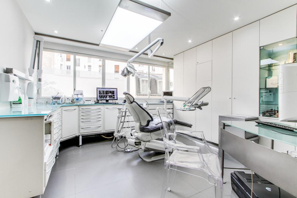 Dentiste Paris 17 Visiter le cabinet dentaire Paris 17 Monceau | Dr Arnaud Odend'hal